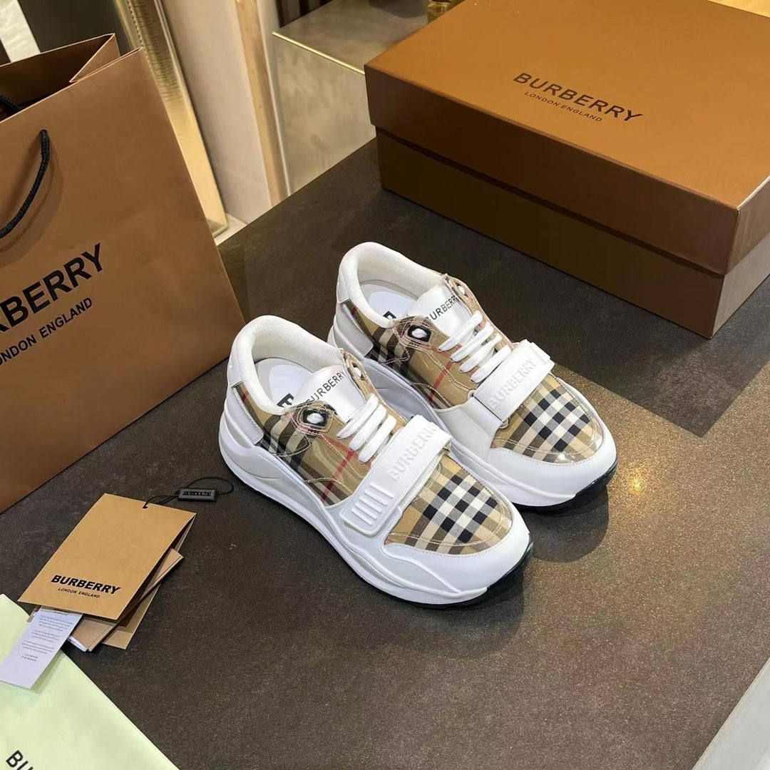 Burberry Sneakers #12