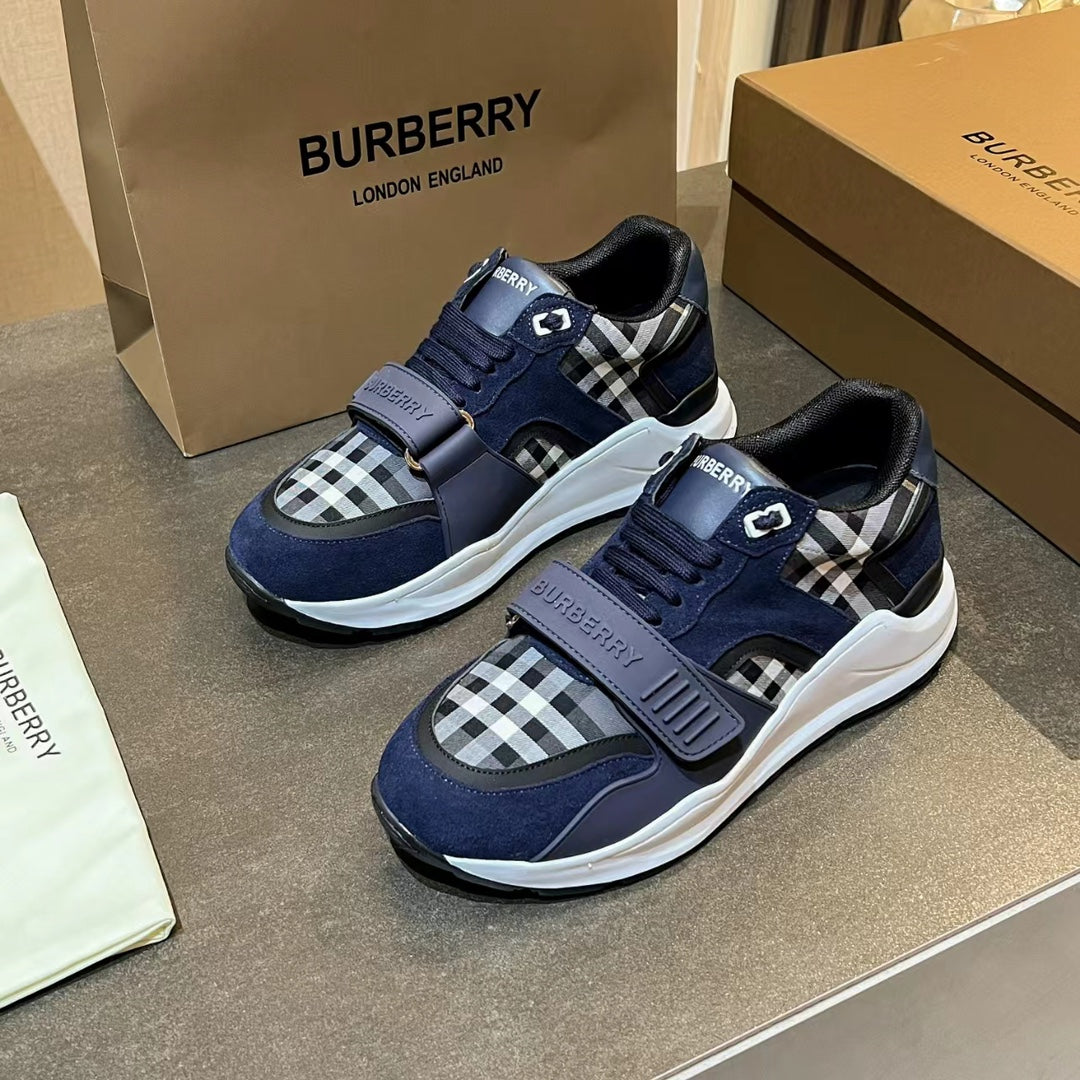 Sneakers #19