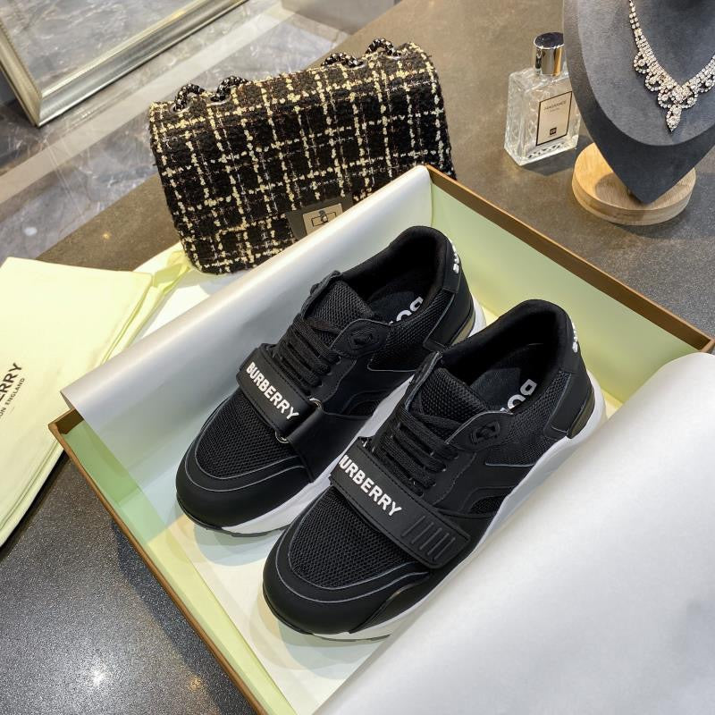 Sneakers #22