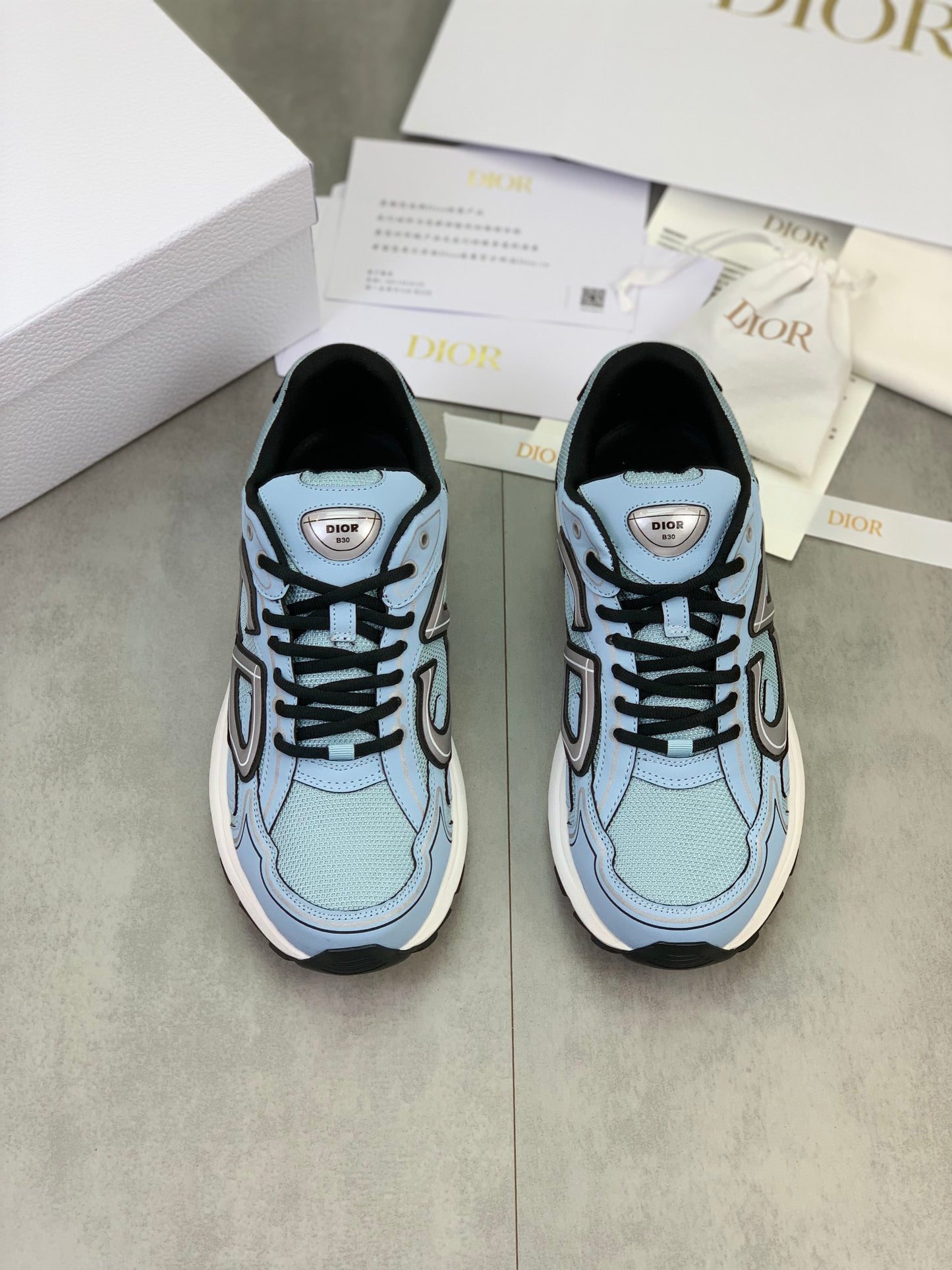 Sneakers #27
