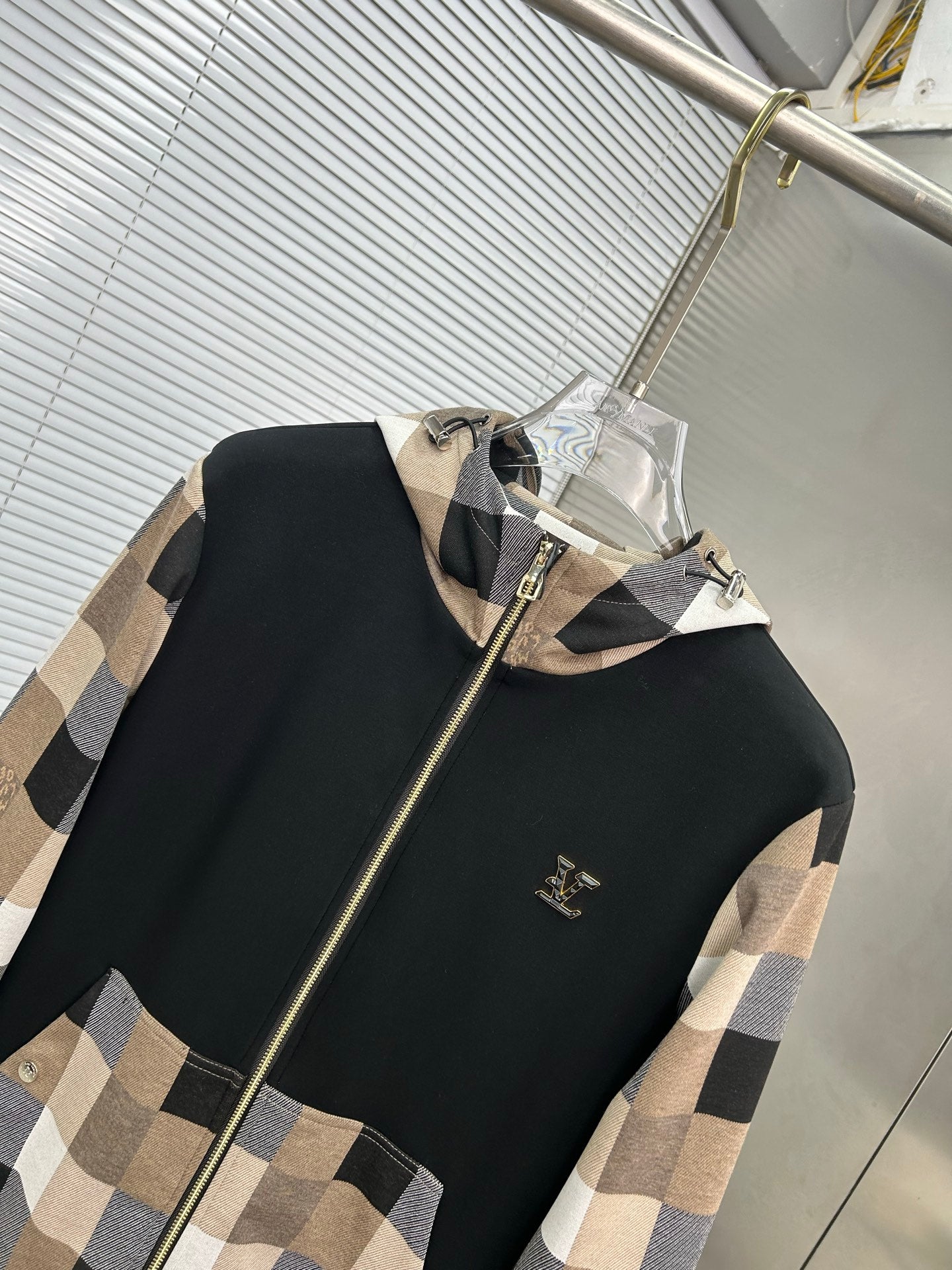 Jacket #40