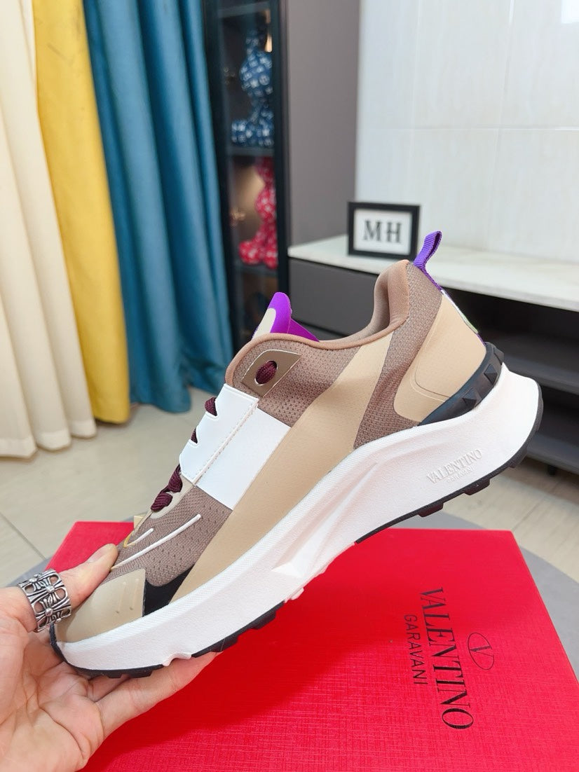 Sneakers #43