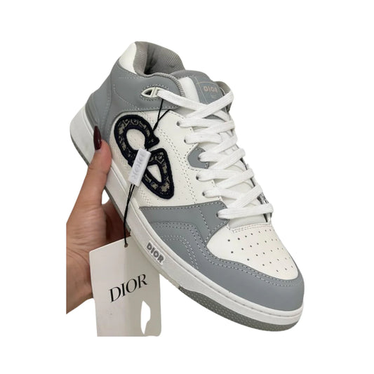Sneakers #10