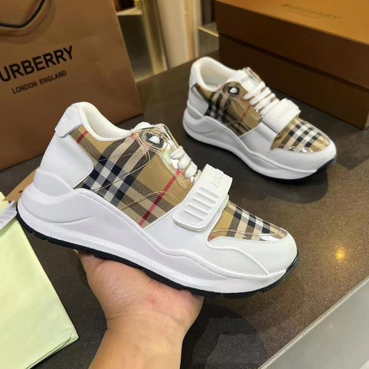 Burberry Sneakers #12
