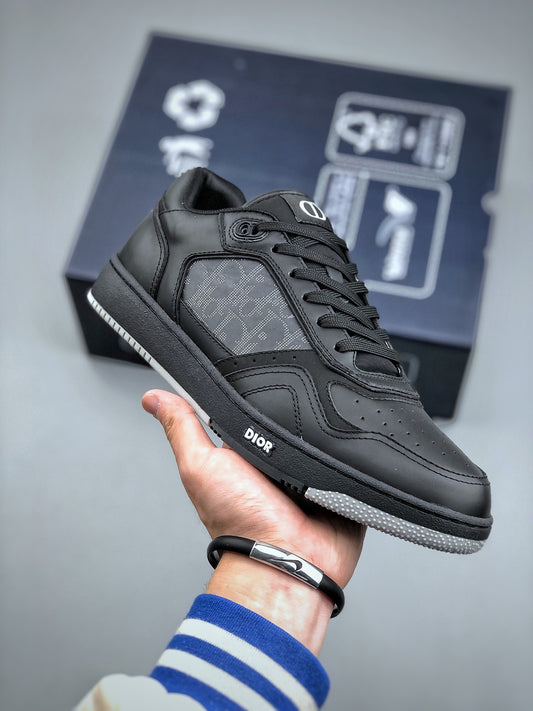 Sneakers #25