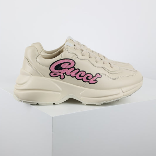 Gucci Sneakers #23